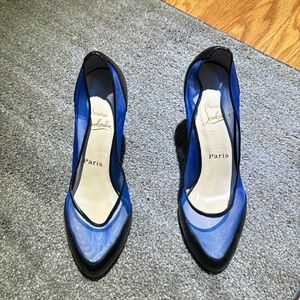 Women’s Christian Louboutin shoes size 9-9.5 bx5